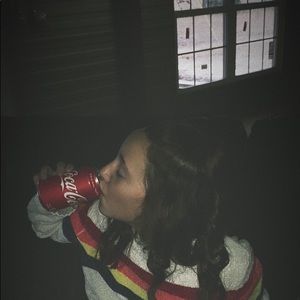 Meet your Posher, Linnie